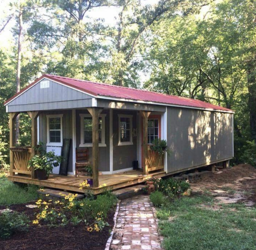 Derksen Deluxe Lofted Barn Cabin with Porch at Homestead Landing in Dickson TN
